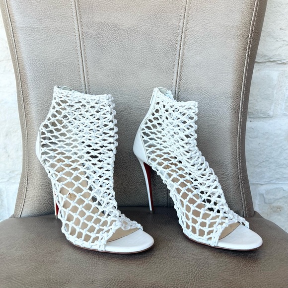 Christian Louboutin Corfu 100 White Mesh Booties Open Toe Heels Euro 39 1/2 - Picture 1 of 16